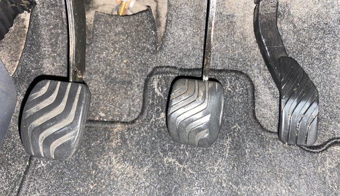 2016 Renault Kwid RXT 0.8, Petrol, Manual, 95,572 km, Pedals