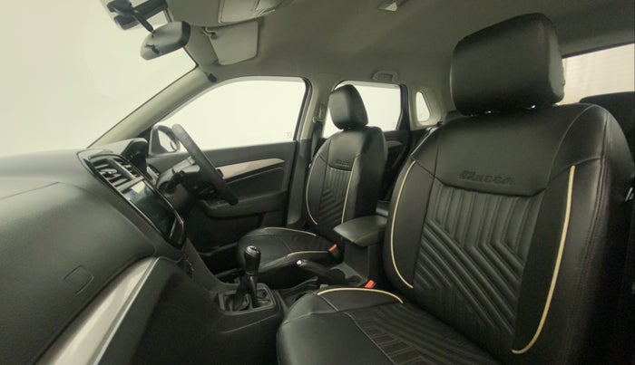 2016 Maruti Vitara Brezza ZDI PLUS, Diesel, Manual, 74,960 km, Right Side Front Door Cabin