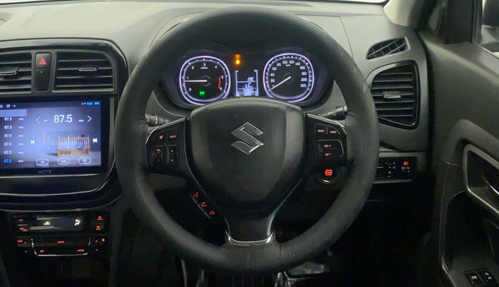 2016 Maruti Vitara Brezza ZDI PLUS, Diesel, Manual, 74,960 km, Steering Wheel Close Up
