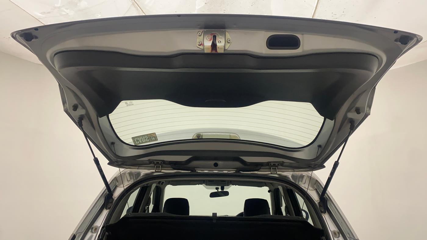 2016 Maruti Vitara Brezza ZDI PLUS, Diesel, Manual, 74,960 km, Boot Door Open