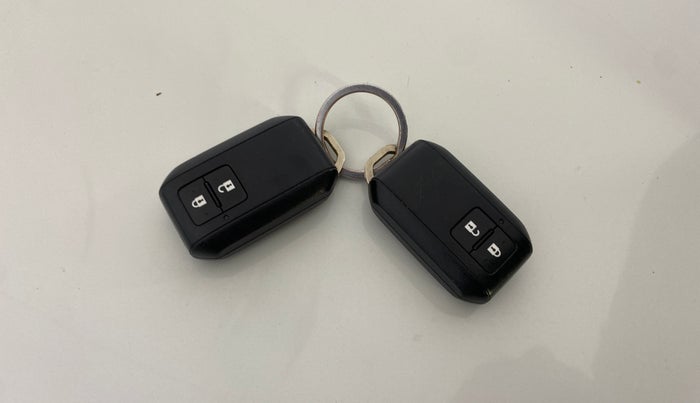 2020 Maruti Swift ZXI PLUS, Petrol, Manual, 21,069 km, Key Close Up