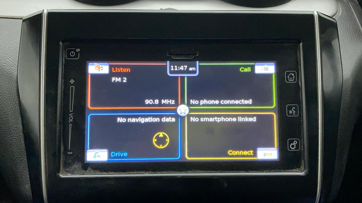 2018 Maruti Swift ZXI PLUS, CNG, Manual, 88,992 km, Infotainment System