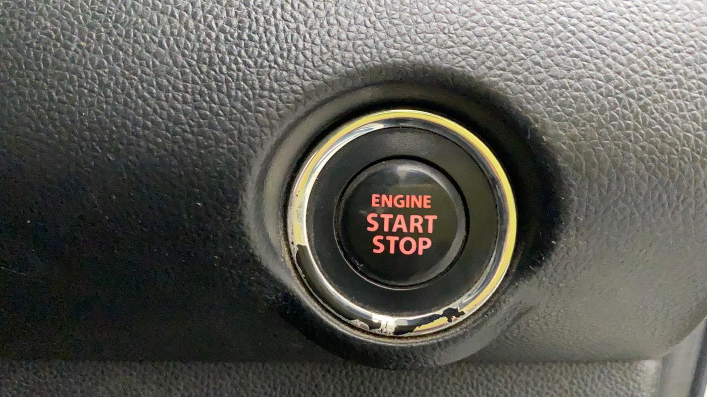 2018 Maruti Swift ZXI PLUS, CNG, Manual, 88,992 km, Keyless Start/ Stop Button