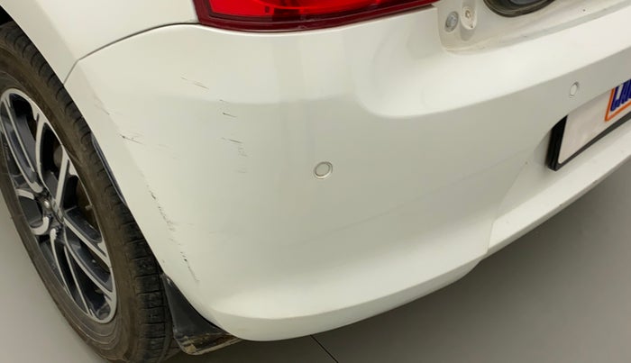 2018 Maruti Swift ZXI PLUS, CNG, Manual, 88,992 km, Rear bumper - Minor scratches