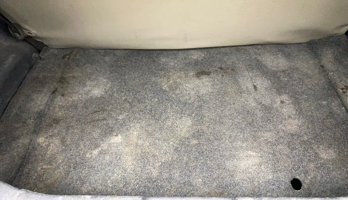 2015 Maruti Alto K10 LXI, Petrol, Manual, 84,203 km, Boot Inside