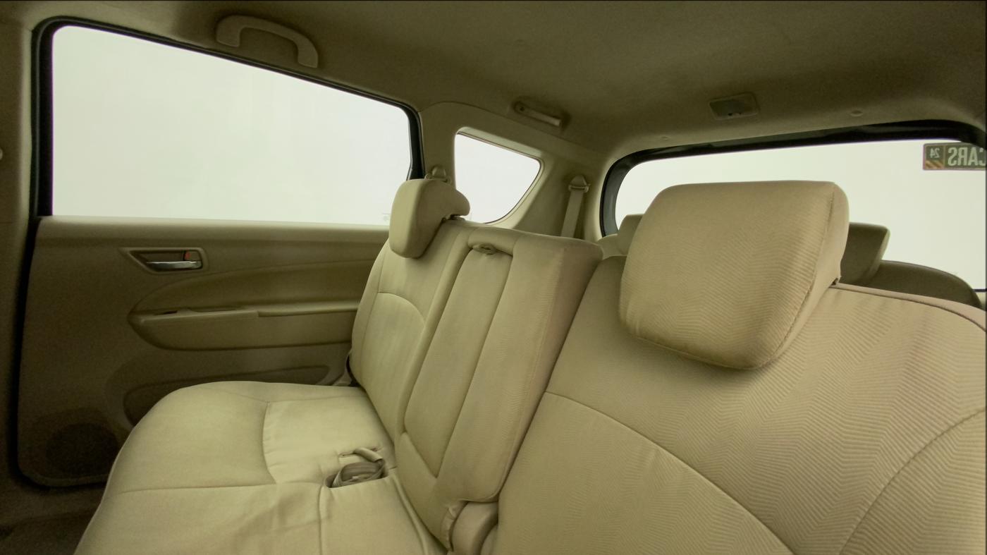 2016 Maruti Ertiga VXI ABS, Petrol, Manual, 38,683 km, Right Side Rear Door Cabin
