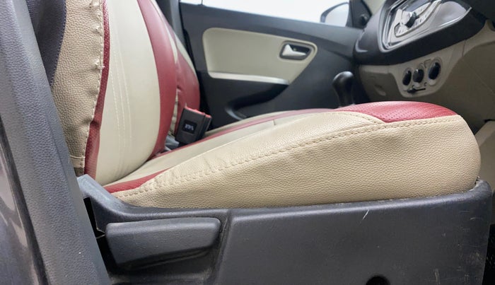 2016 Maruti Alto K10 VXI, Petrol, Manual, 72,104 km, Driver Side Adjustment Panel