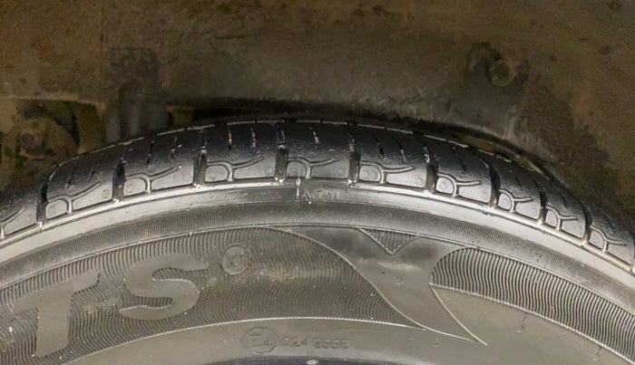 2016 Maruti Alto K10 VXI, Petrol, Manual, 72,104 km, Right Rear Tyre Tread