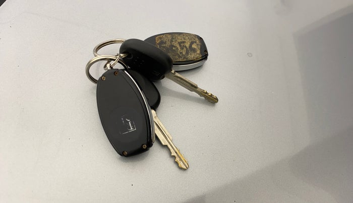 2019 Hyundai NEW SANTRO ERA, Petrol, Manual, 8,005 km, Key Close Up