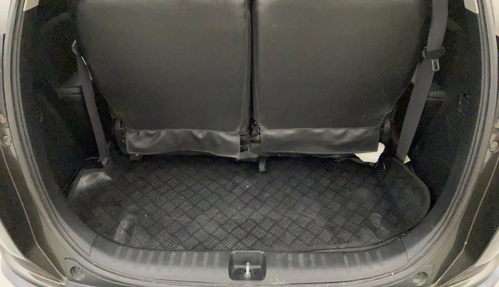 2017 Honda BR-V 1.5L I-VTEC S, Petrol, Manual, 44,041 km, Boot Inside