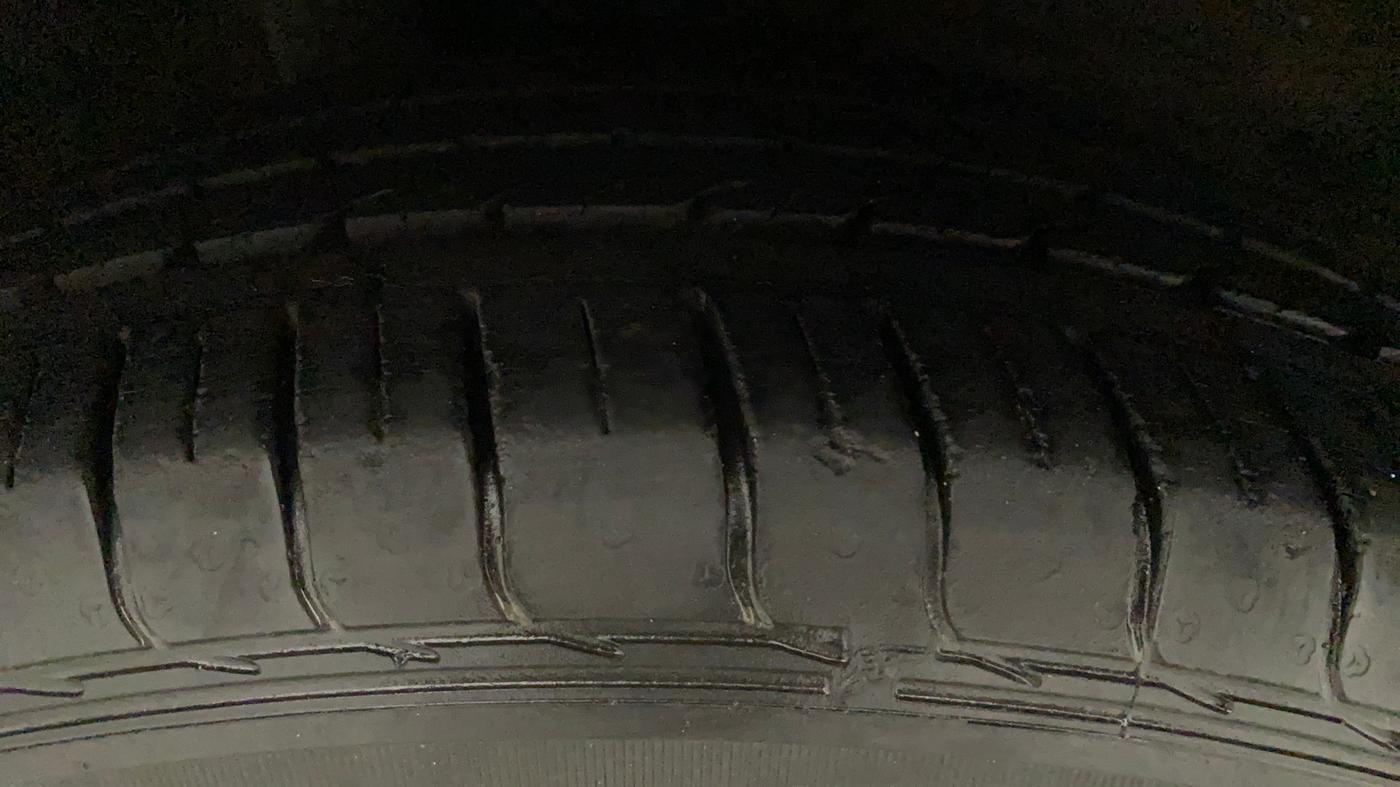 2017 Honda BR-V 1.5L I-VTEC S, Petrol, Manual, 44,041 km, Right Rear Tyre Tread