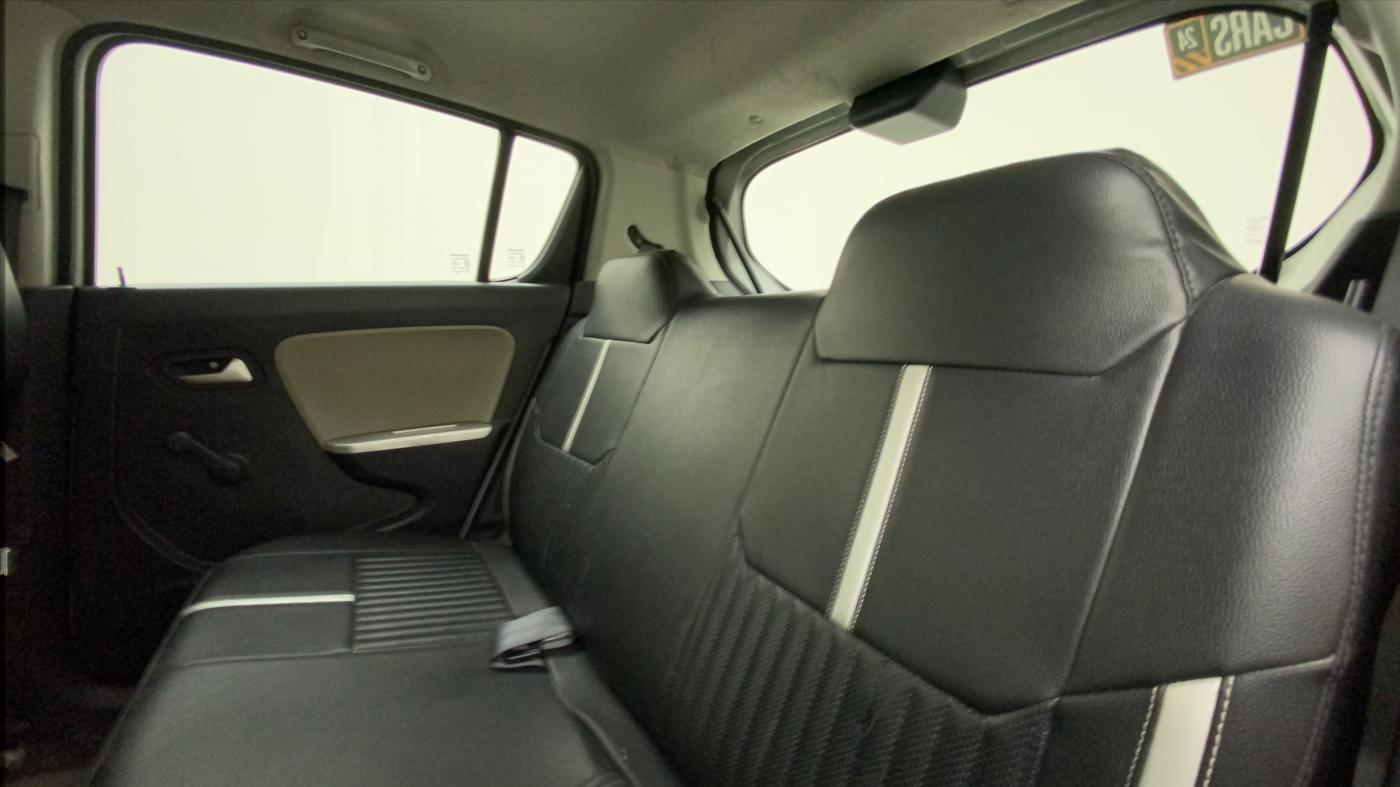 2016 Maruti Alto K10 VXI, Petrol, Manual, 73,701 km, Right Side Rear Door Cabin