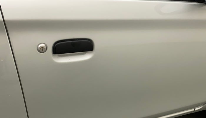 2016 Maruti Alto K10 VXI, Petrol, Manual, 73,701 km, Right rear door - Slightly dented
