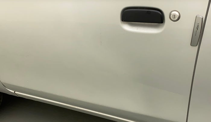 2016 Maruti Alto K10 VXI, Petrol, Manual, 73,701 km, Front passenger door - Minor scratches