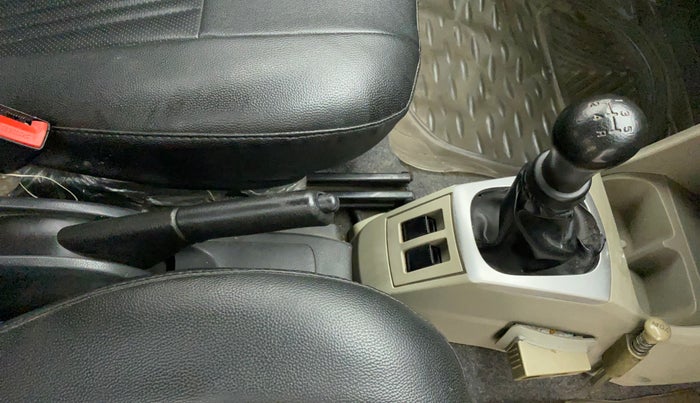 2016 Maruti Alto K10 VXI, Petrol, Manual, 73,701 km, Gear Lever