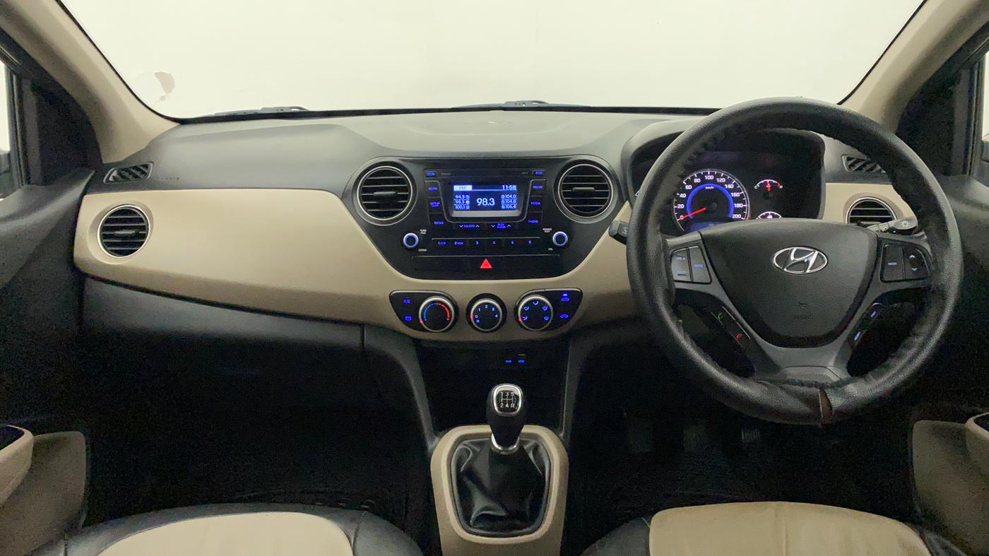 2016 Hyundai Grand i10 SPORTZ 1.2 KAPPA VTVT, Petrol, Manual, 59,893 km, Dashboard