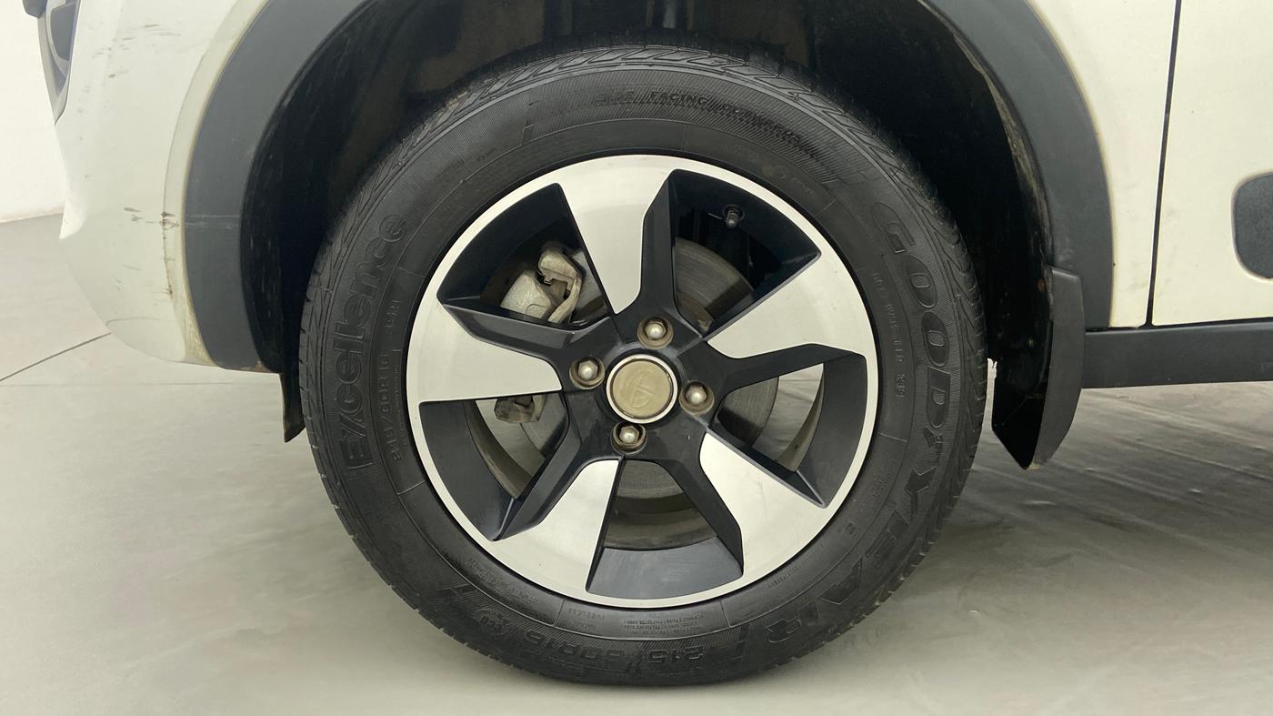 2018 Tata NEXON XZA + 1.2 PETROL A/T, Petrol, Automatic, 23,324 km, Left Front Wheel