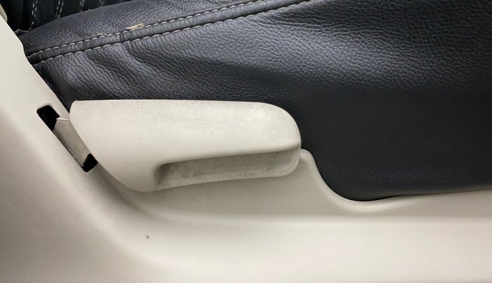 2019 Maruti Celerio ZXI, Petrol, Manual, 69,332 km, Driver Side Adjustment Panel