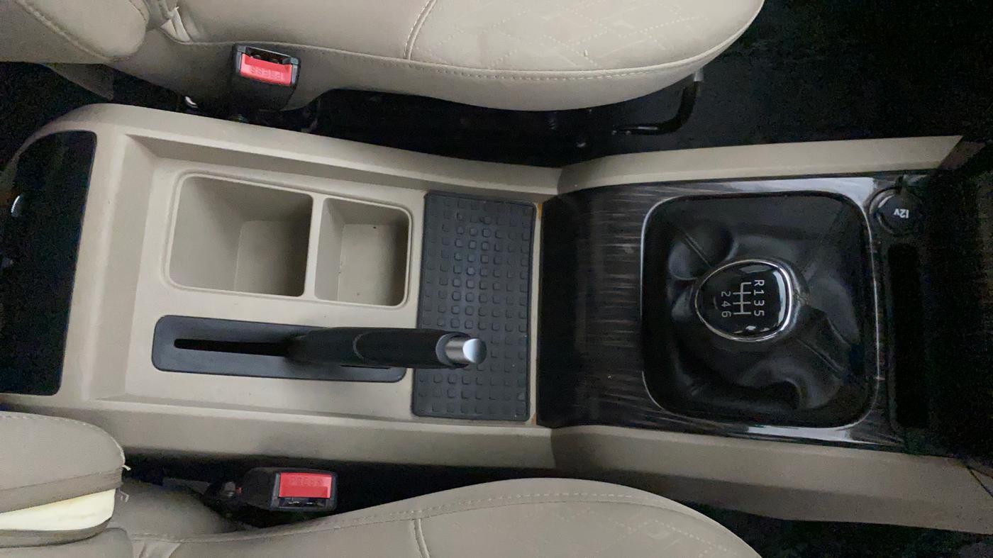 2024 Mahindra SCORPIO CLASSIC S11 7STR, Diesel, Manual, 32,591 km, Gear Lever
