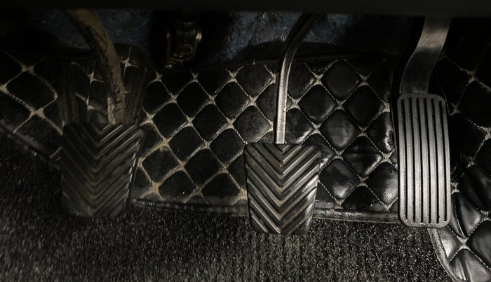 2024 Hyundai Verna SX (O) 1.5 MPI MT, Petrol, Manual, 29,076 km, Pedals