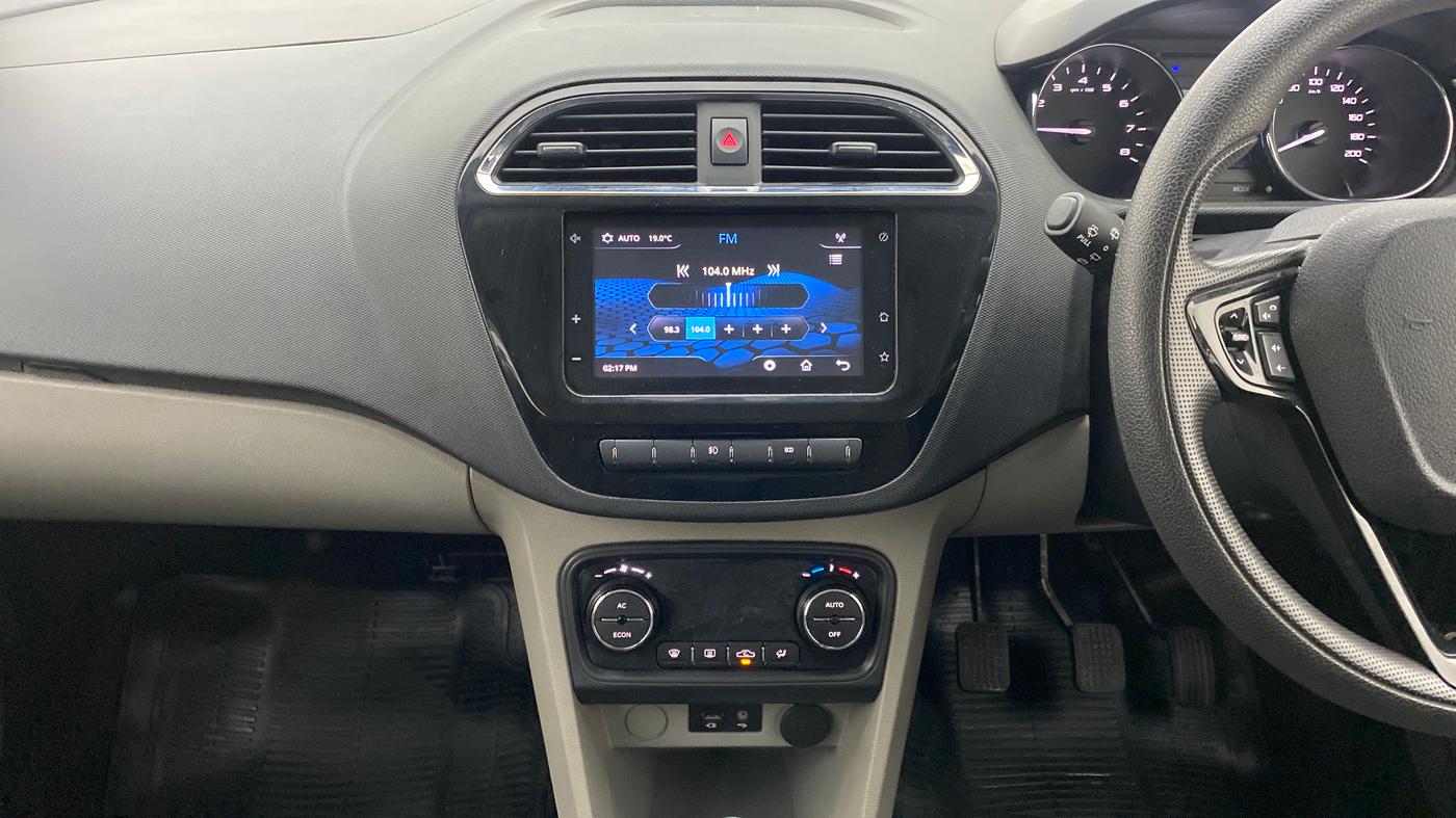 2019 Tata Tiago XZ+ 1.2 Revotron, Petrol, Manual, 18,263 km, Air Conditioner