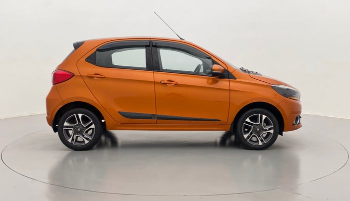 2019 Tata Tiago XZ+ 1.2 Revotron, Petrol, Manual, 18,263 km, Right Side View
