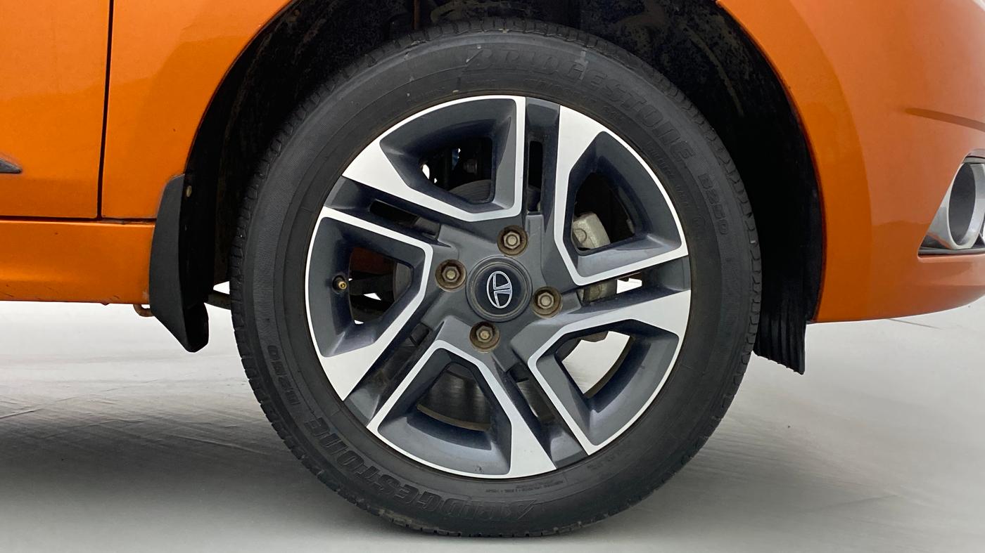 2019 Tata Tiago XZ+ 1.2 Revotron, Petrol, Manual, 18,263 km, Right Front Wheel