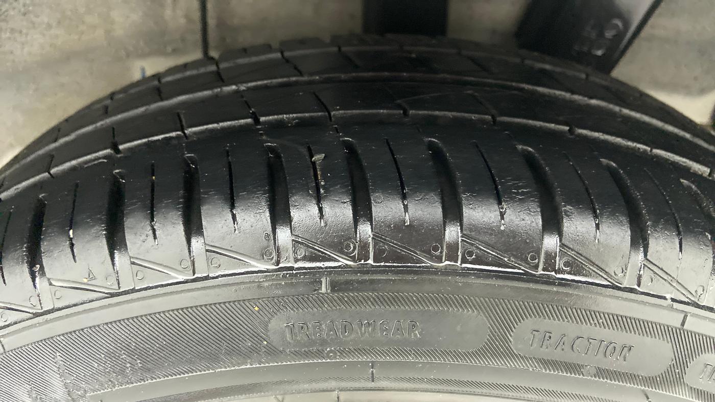 2019 Hyundai GRAND I10 NIOS SPORTZ PETROL, Petrol, Manual, 19,575 km, Left Rear Tyre Tread