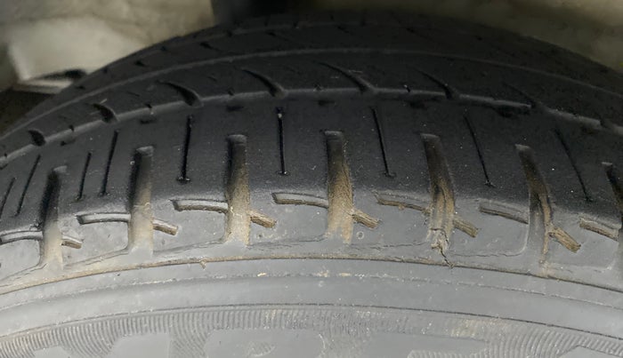 2016 Honda City 1.5L I-VTEC SV CVT, Petrol, Automatic, 29,425 km, Right Rear Tyre Tread