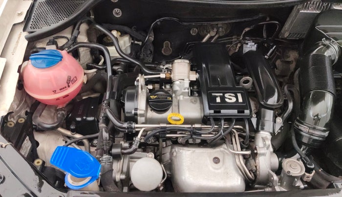 2014 Volkswagen Polo GT TSI AT, Petrol, Automatic, 99,975 km, Engine View - Right