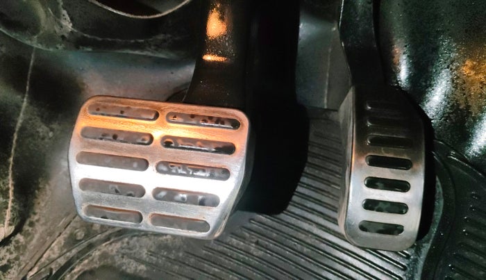 2014 Volkswagen Polo GT TSI AT, Petrol, Automatic, 99,975 km, Pedals