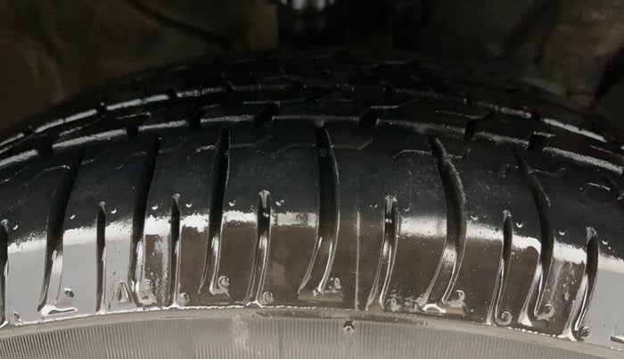 2016 Hyundai Creta SX PLUS 1.6 PETROL, Petrol, Manual, 46,346 km, Right Front Tyre Tread