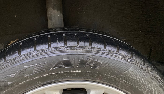 2020 Toyota YARIS J CVT, Petrol, Automatic, 30,738 km, Right Rear Tyre Tread