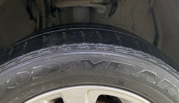 2020 Toyota YARIS J CVT, Petrol, Automatic, 30,738 km, Right Front Tyre Tread