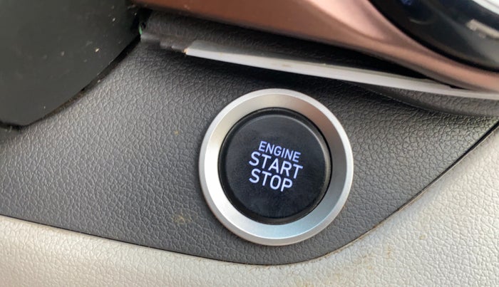 2024 Hyundai AURA SX 1.2 CNG, CNG, Manual, 36,615 km, Keyless Start/ Stop Button