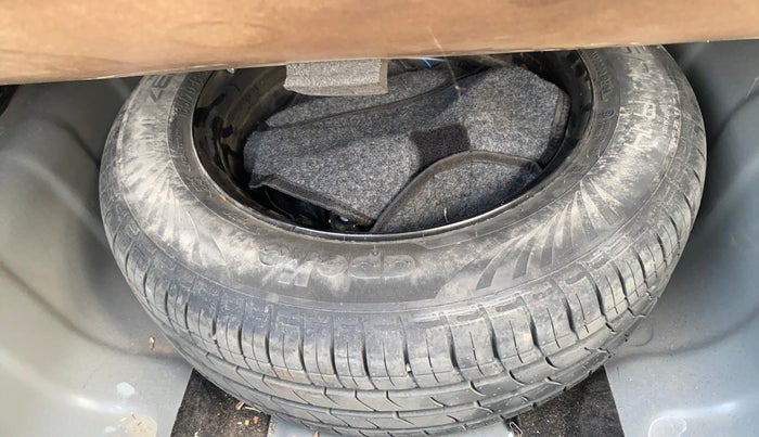 2024 Hyundai AURA SX 1.2 CNG, CNG, Manual, 36,615 km, Spare Tyre