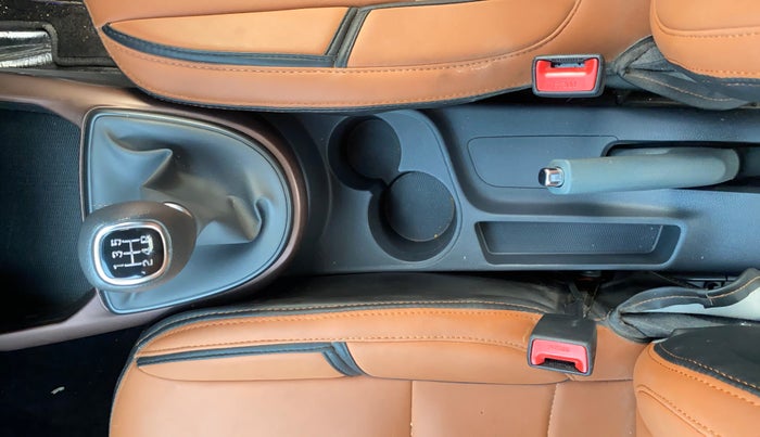 2024 Hyundai AURA SX 1.2 CNG, CNG, Manual, 36,615 km, Gear Lever