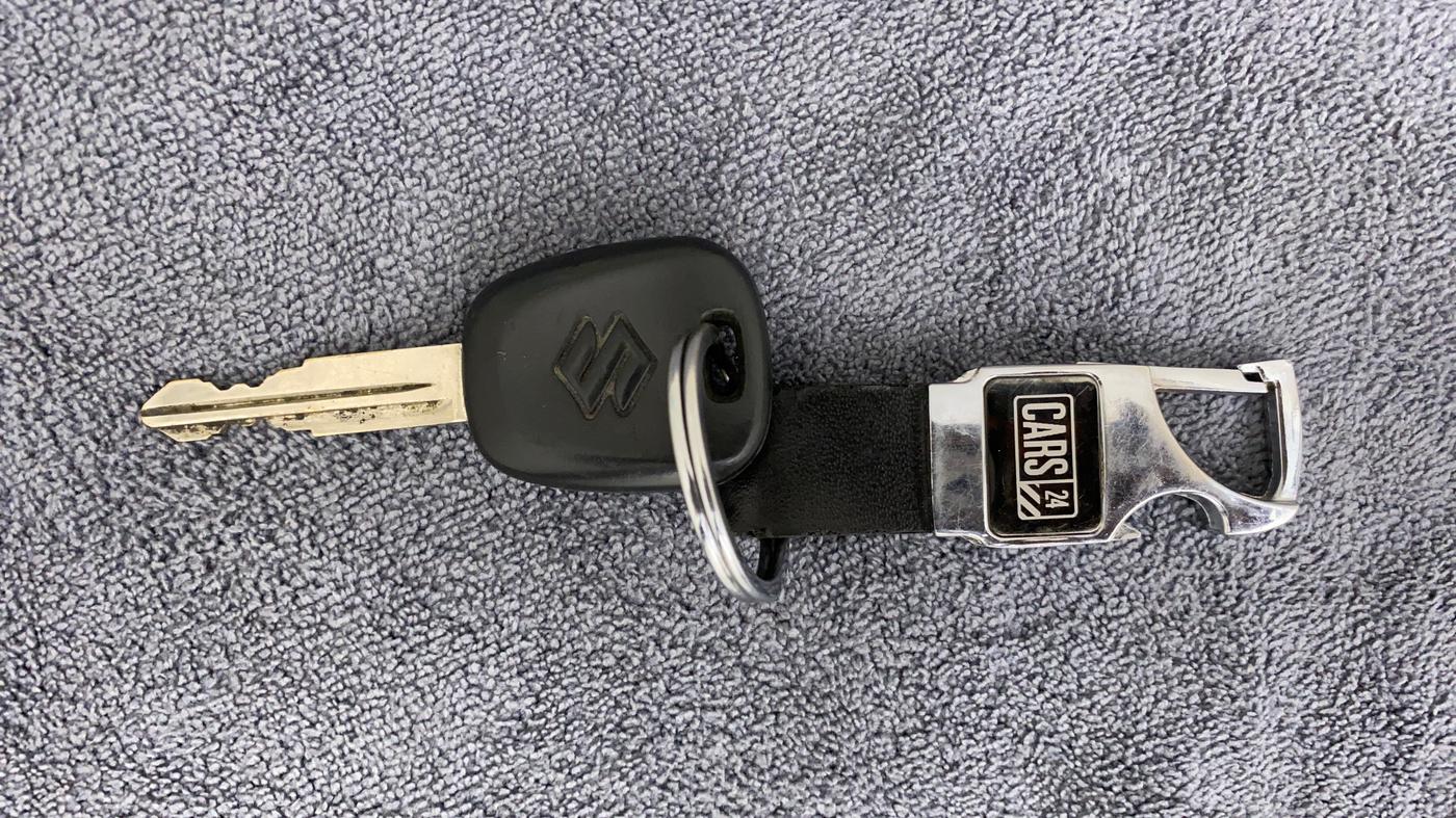 2014 Maruti Alto K10 VXI, Petrol, Manual, 97,314 km, Key Close Up