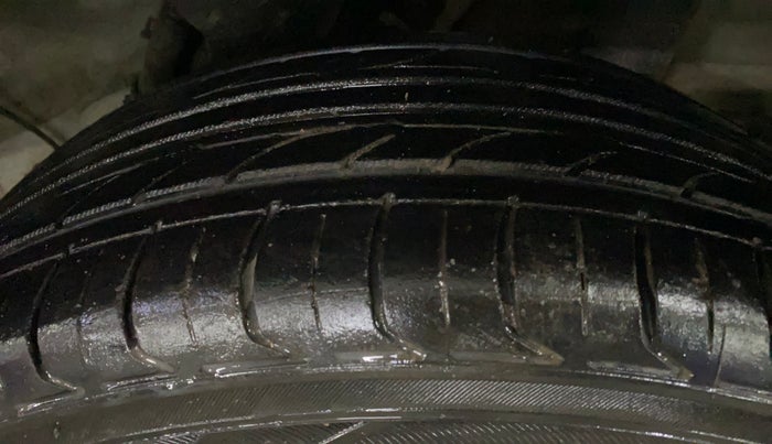 2020 Hyundai VENUE S 1.5 CRDI, Diesel, Manual, 82,804 km, Left Rear Tyre Tread