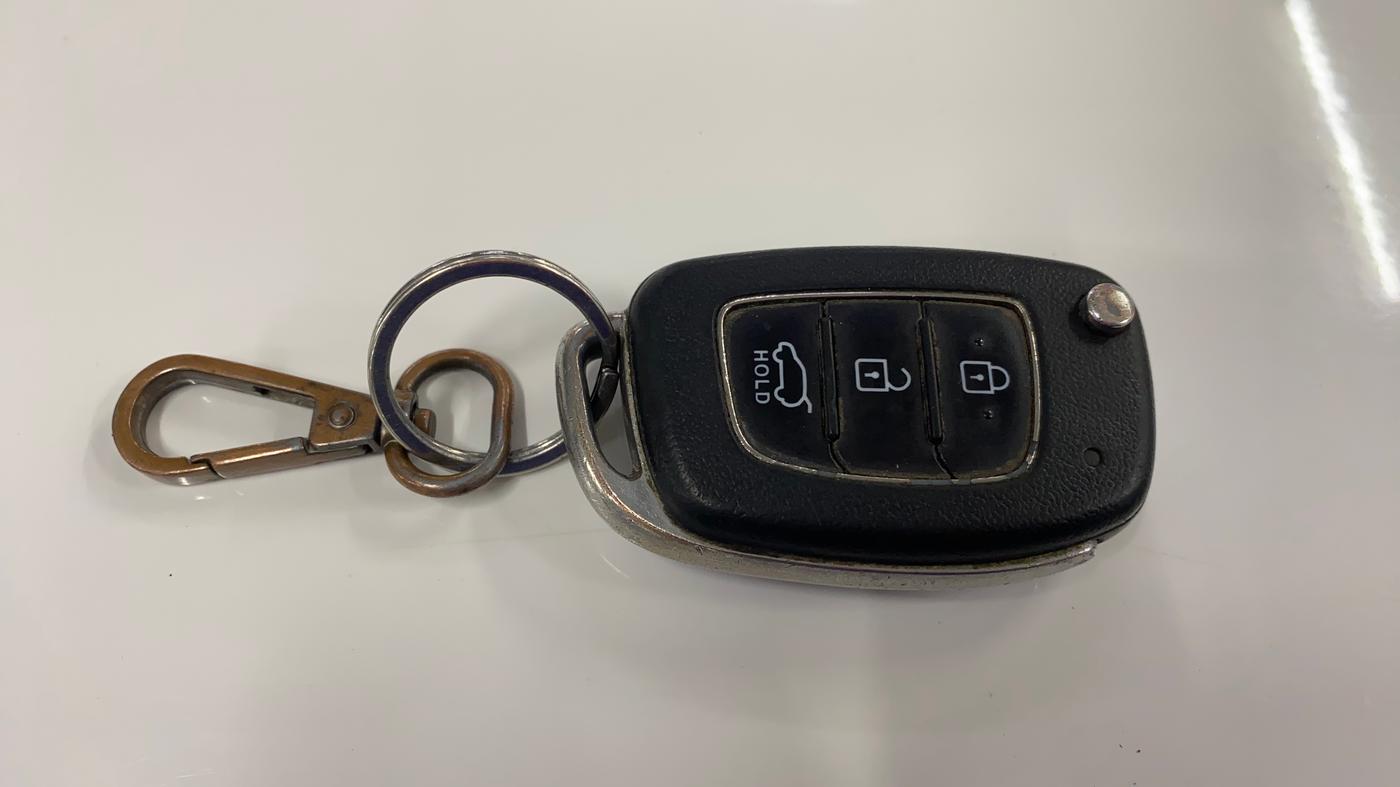 2020 Hyundai VENUE S 1.5 CRDI, Diesel, Manual, 82,957 km, Key Close Up