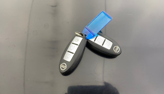 2019 Nissan Micra XV CVT, Petrol, Automatic, 1,03,681 km, Key Close Up