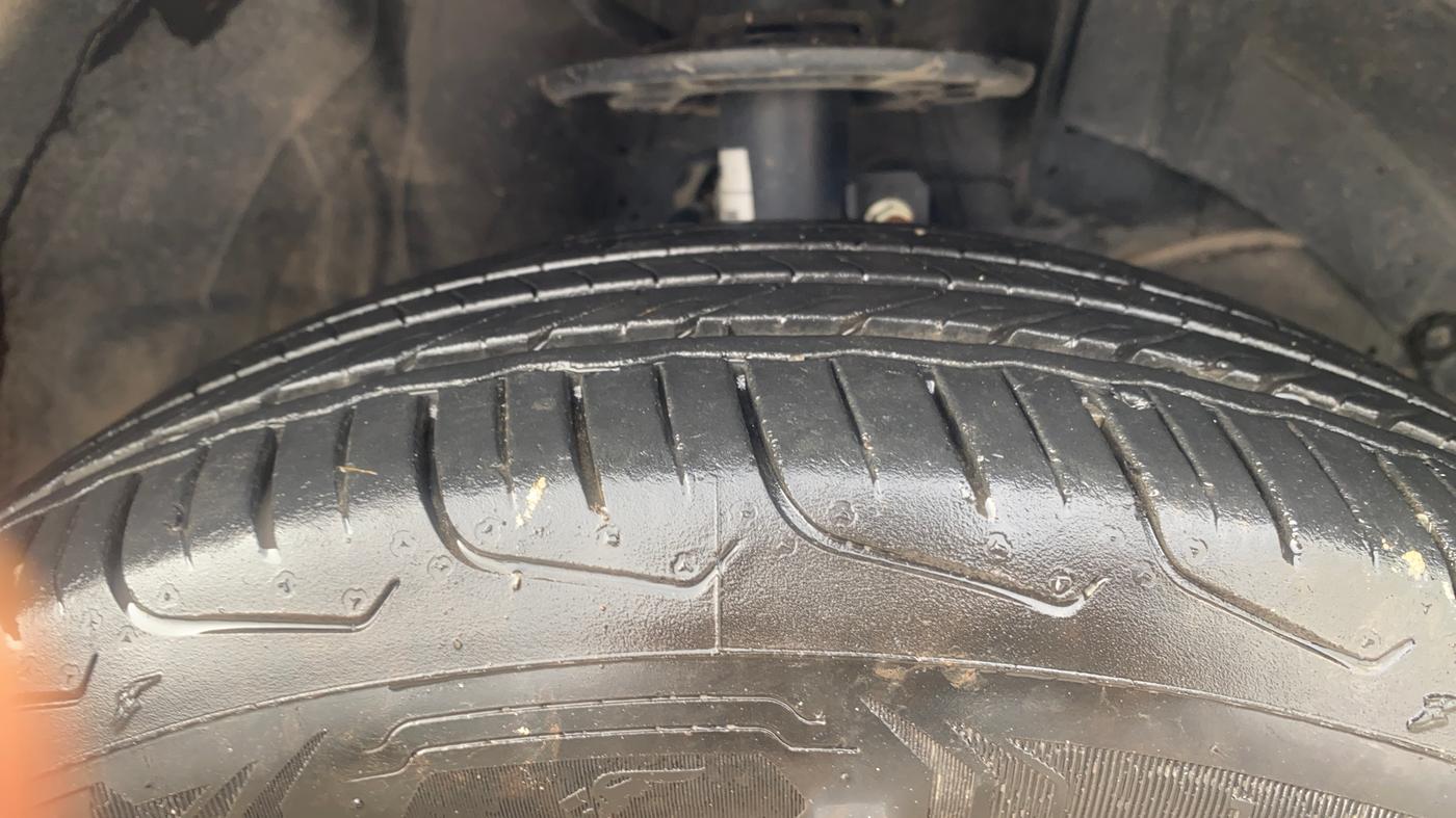 2024 Maruti FRONX DELTA 1.2 AGS, Petrol, Automatic, 7,591 km, Right Front Tyre Tread