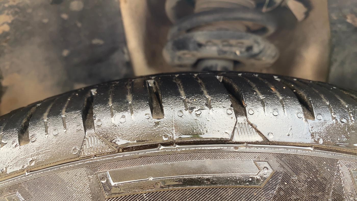 2020 MG HECTOR SHARP 1.5 DCT PETROL, Petrol, Automatic, 69,511 km, Left Front Tyre Tread