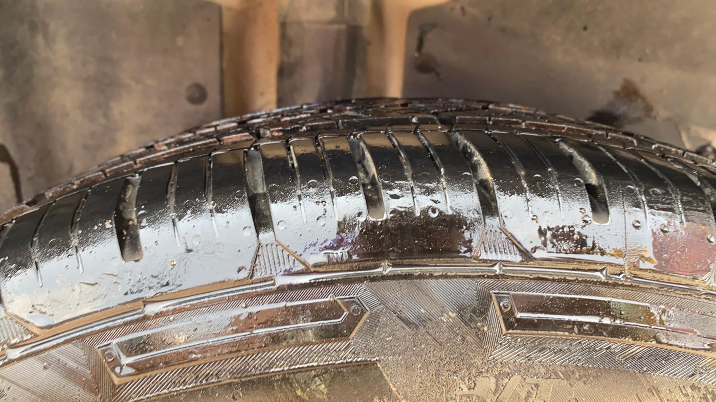 2020 MG HECTOR SHARP 1.5 DCT PETROL, Petrol, Automatic, 69,511 km, Right Rear Tyre Tread