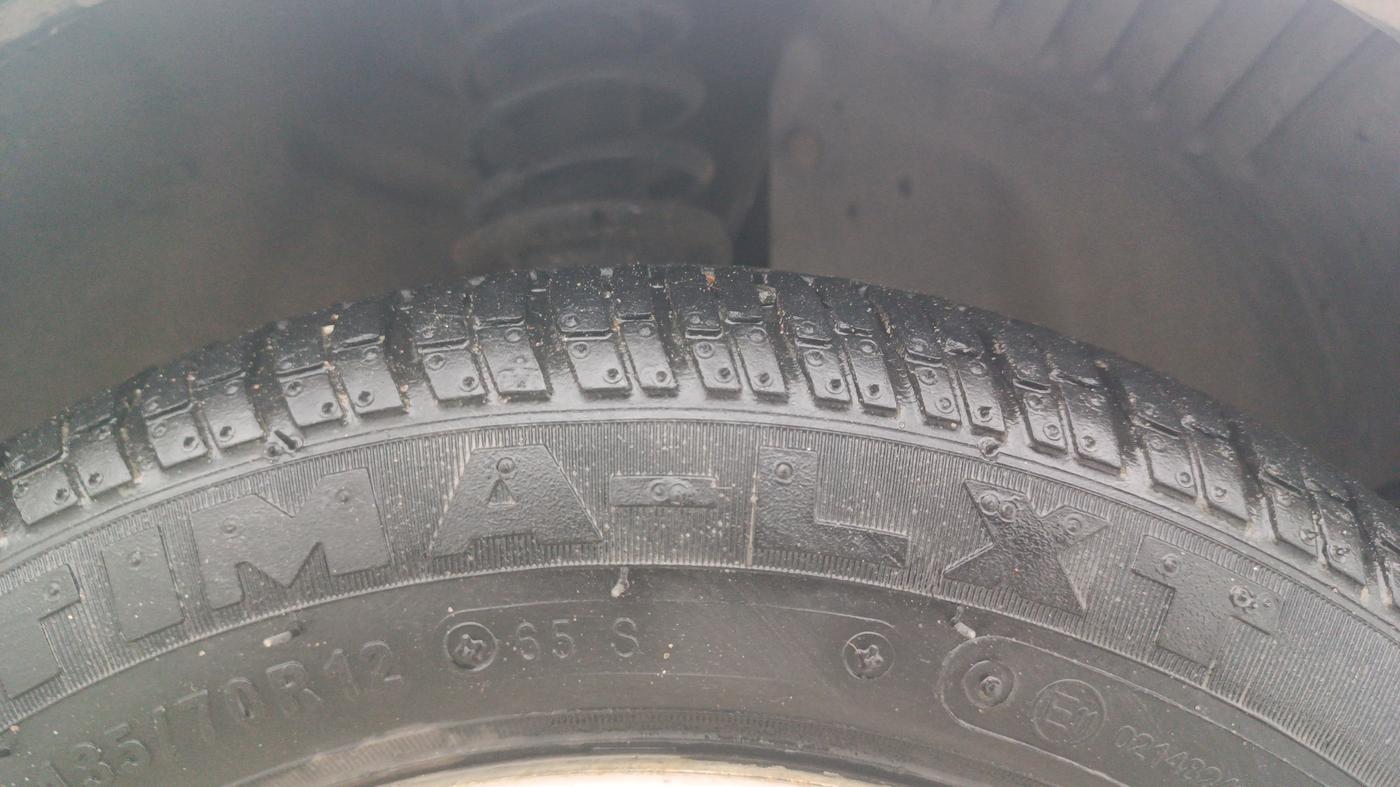 2013 Tata Nano LX, Petrol, Manual, 72,310 km, Right Front Tyre Tread
