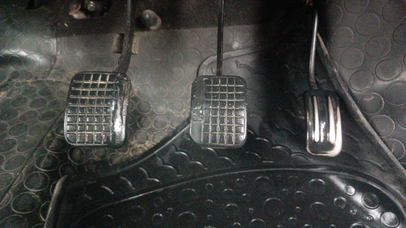 2013 Tata Nano LX, Petrol, Manual, 72,310 km, Pedals