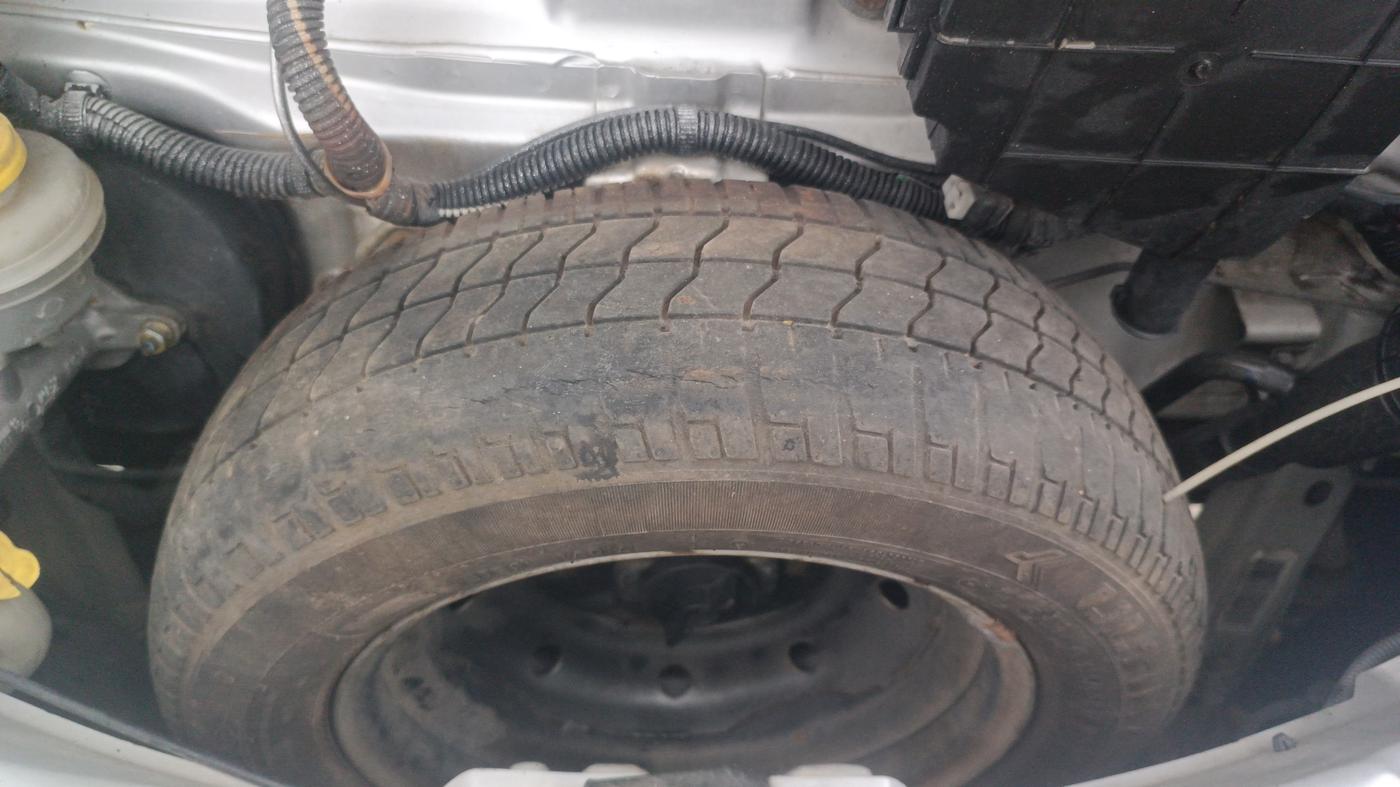 2013 Tata Nano LX, Petrol, Manual, 72,310 km, Spare Tyre