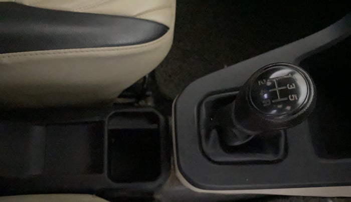 2021 Maruti New Wagon-R LXI CNG (O) 1.0, CNG, Manual, 77,804 km, Gear Lever