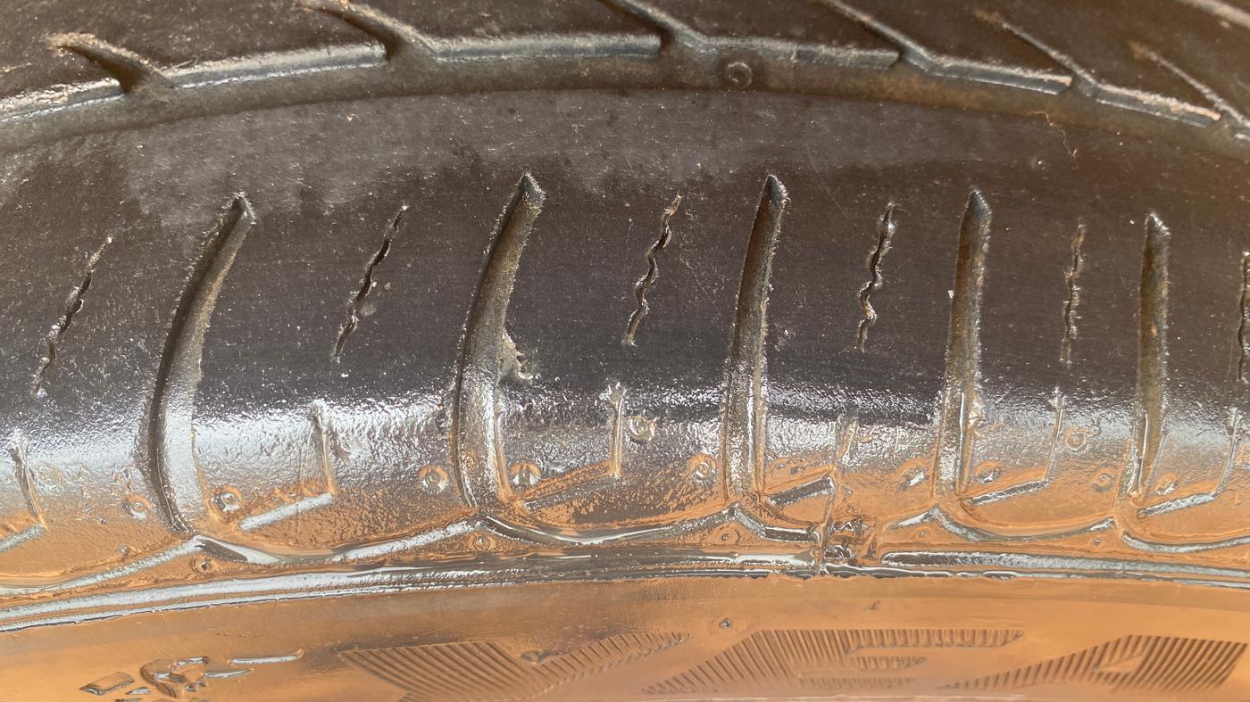 2017 Ford Ecosport TITANIUM 1.5L PETROL, Petrol, Manual, 68,502 km, Left Front Tyre Tread