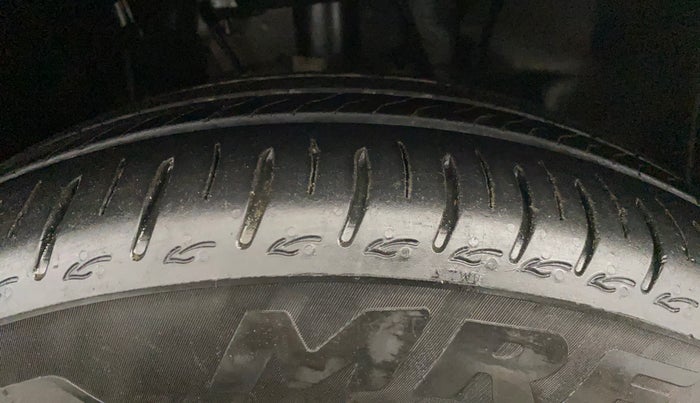 2024 Tata ALTROZ XM PLUS SUNROOF, Petrol, Manual, 13,766 km, Right Front Tyre Tread